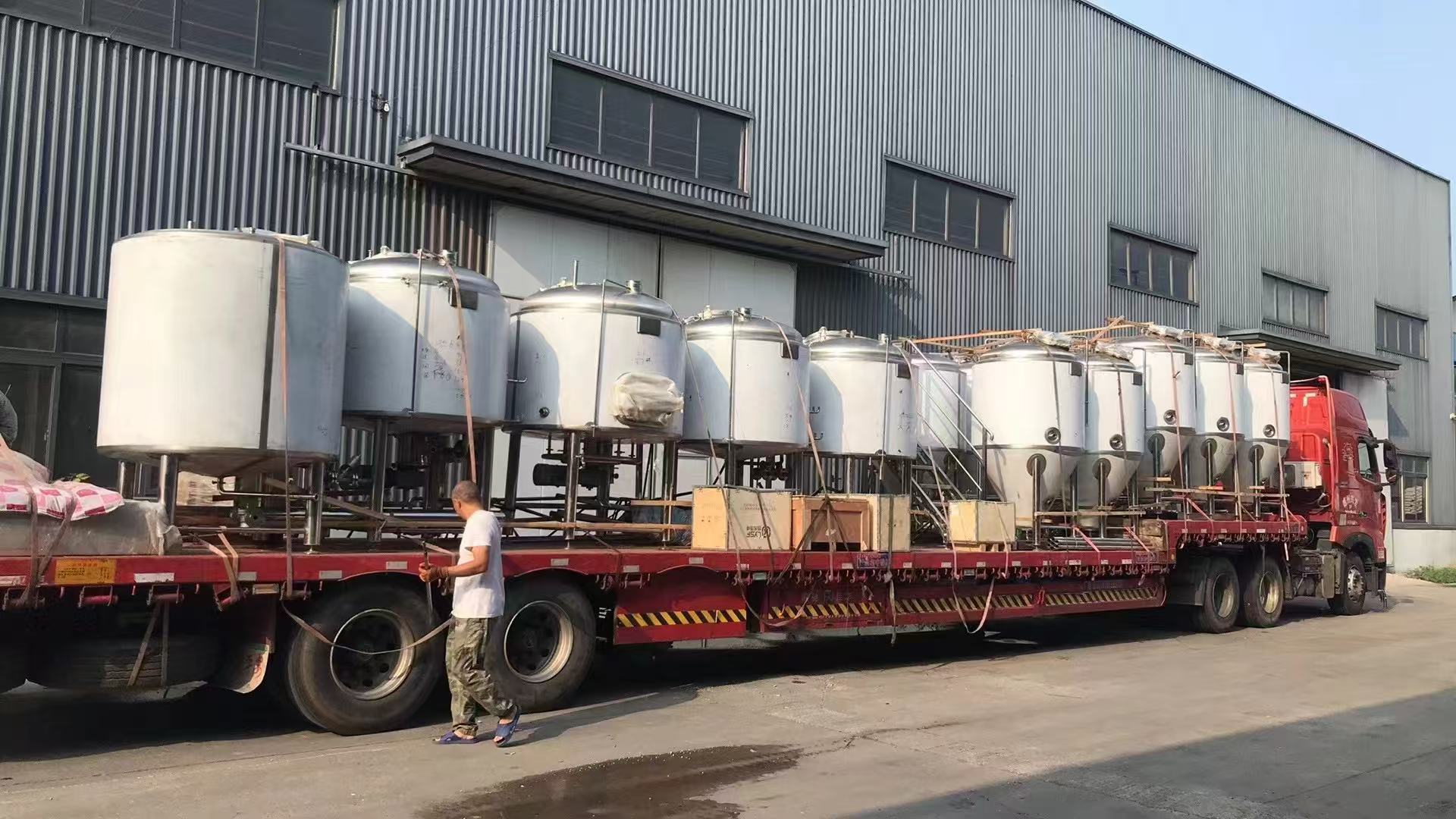 荆门精酿啤酒设备厂—精酿啤酒设备制造：传承工艺与创新科技的交融